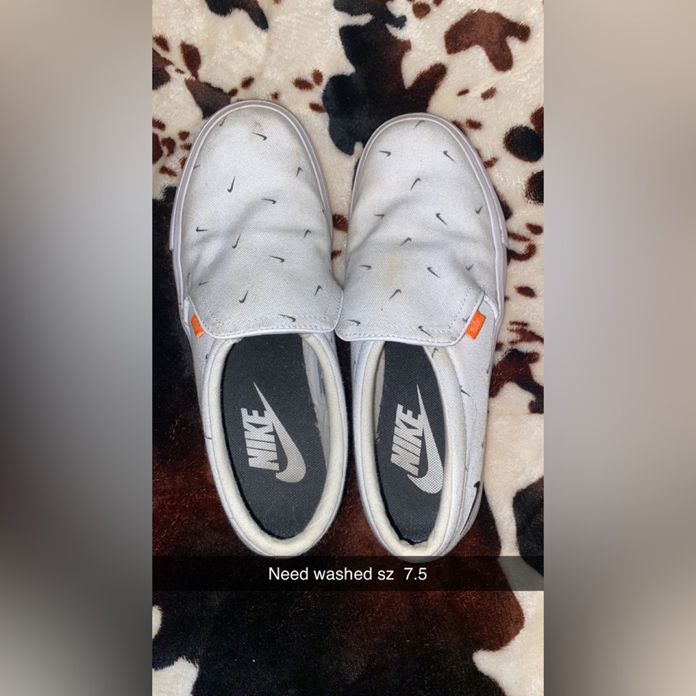 Nike slip ons